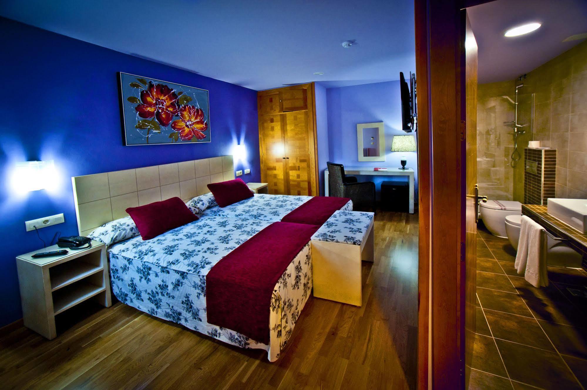 Hotel Condes De Castilla Segovia Ngoại thất bức ảnh