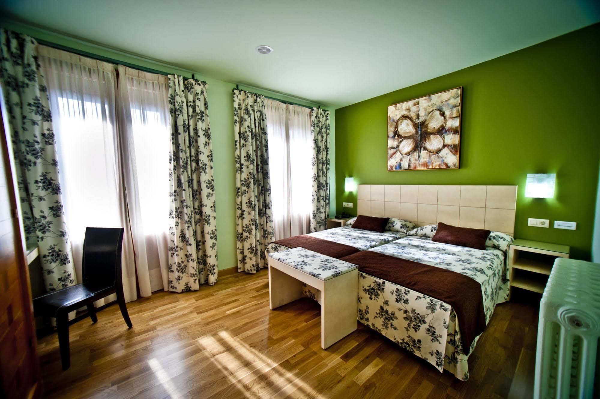 Hotel Condes De Castilla Segovia Ngoại thất bức ảnh